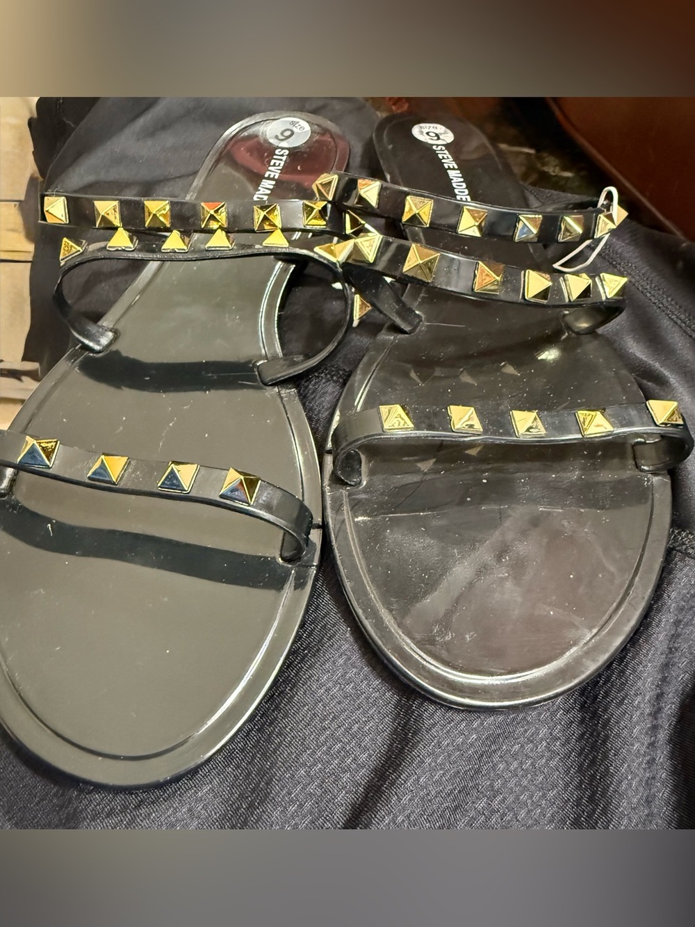 Steve Madden Black Jelly Sandals with Gold Stud Accents - size 9 *NEW